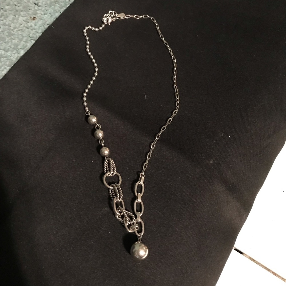 Elegant Silver Chain Necklace